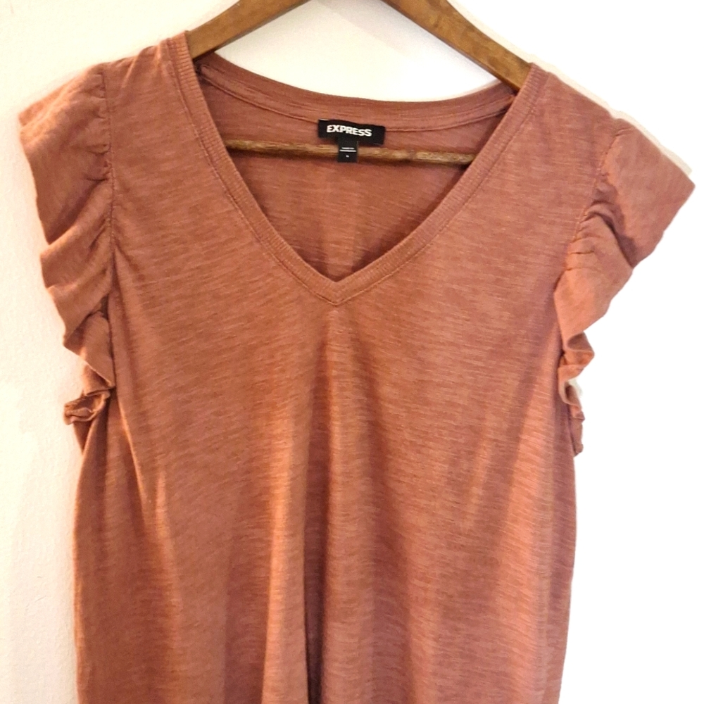 🌸Women's Ruffle Sleeve Tee - Picture 4 of 4